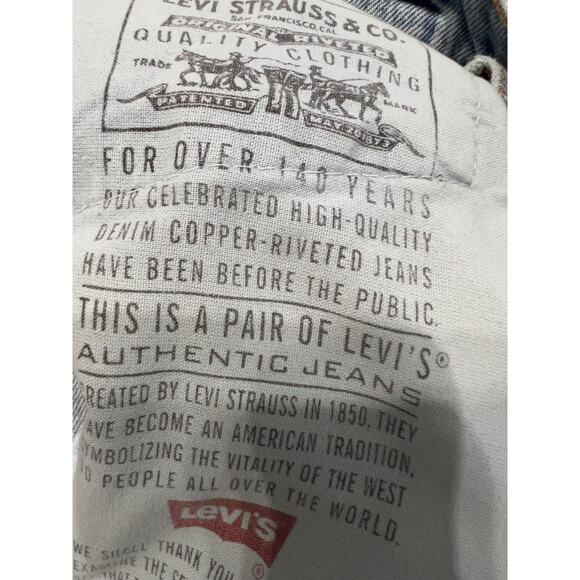 Levi Jeans Denim Mens Sz 30 560 Button Fly Light Wash Vintage Raw Hem - Picture 10 of 10